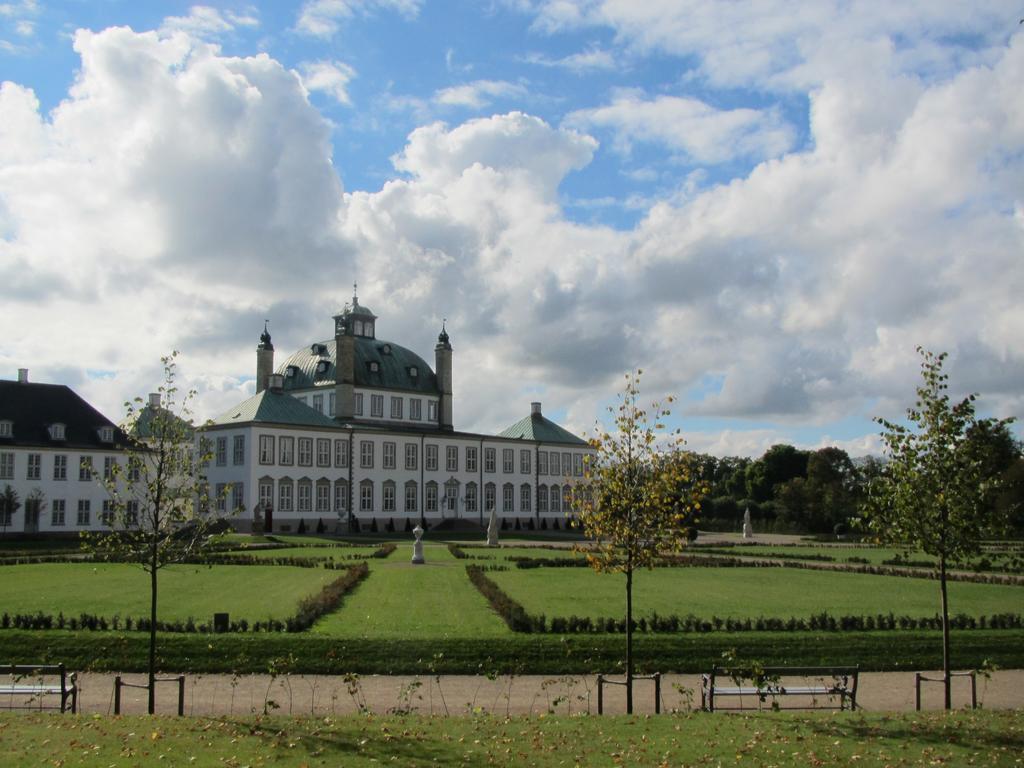 Julieanehab Otel Fredensborg Dış mekan fotoğraf